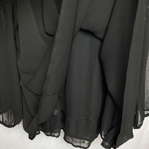 NWT Torrid Plus Size Crinkled Chiffon Black Embroidered Long Sleeve Blouse 6X - Picture 11 of 11